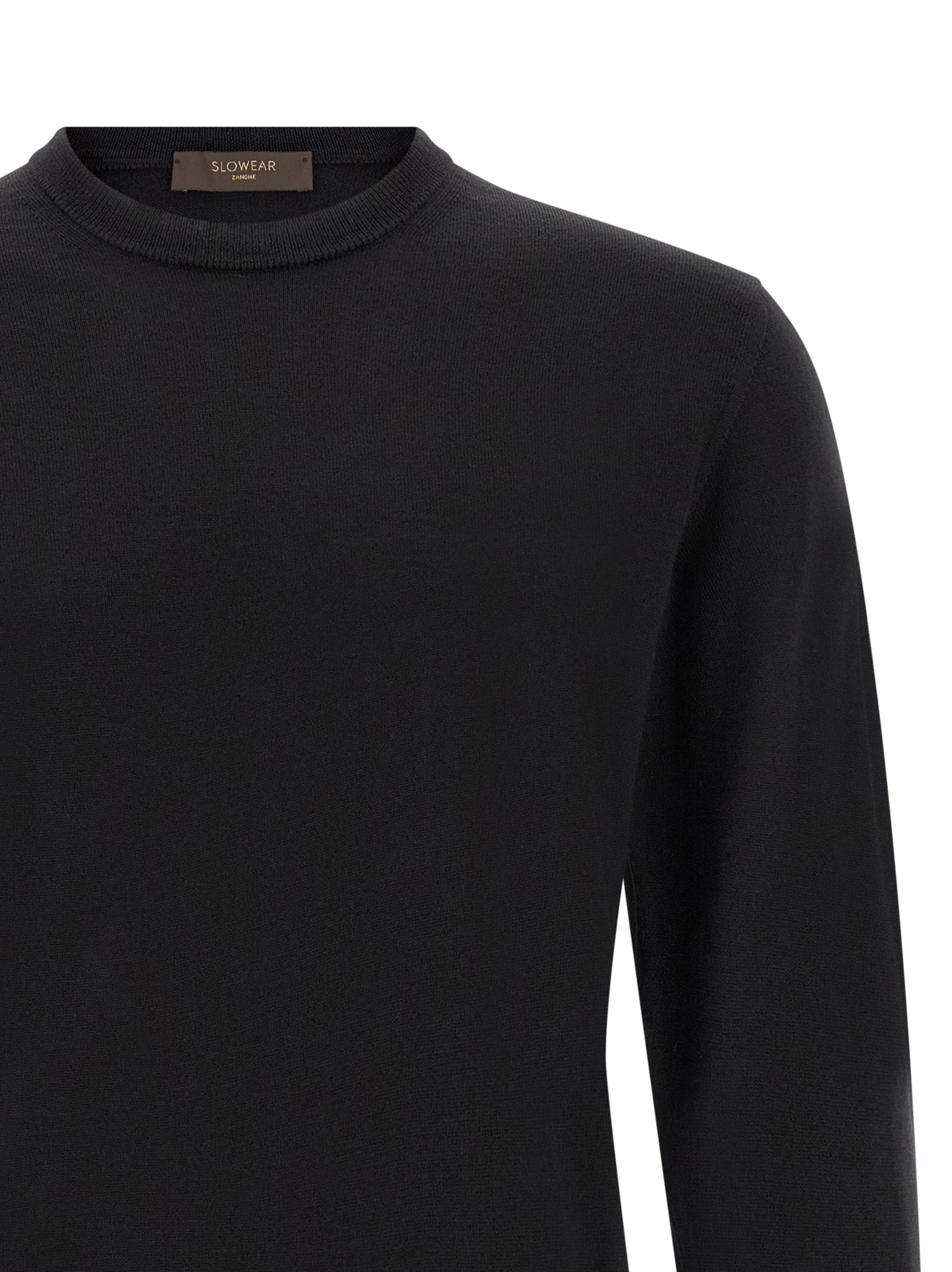 Cardigan by ZANONE for men in virgin wool black features a nuanced silhouette with a refined and nuanced detailing for a sophisticated look.