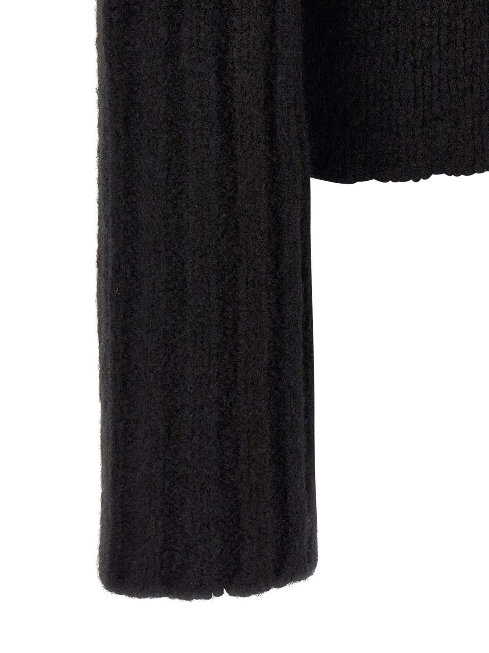 Cardigan by Rick Owens for men in cashmere silk black features an crisp silhouette, showcasing a sophisticated and detail for a truly crisp finish.