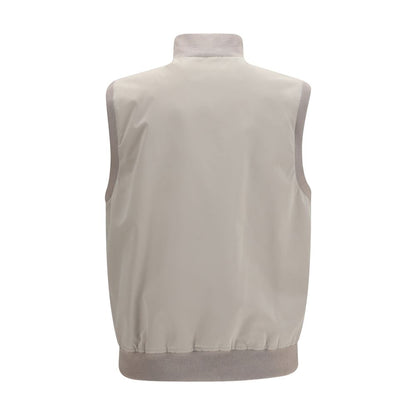 Vest by Brunello Cucinelli for men in polyamide & polyester gray features an on trend silhouette, showcasing a sophisticated and premium pockets for a truly on trend finish.