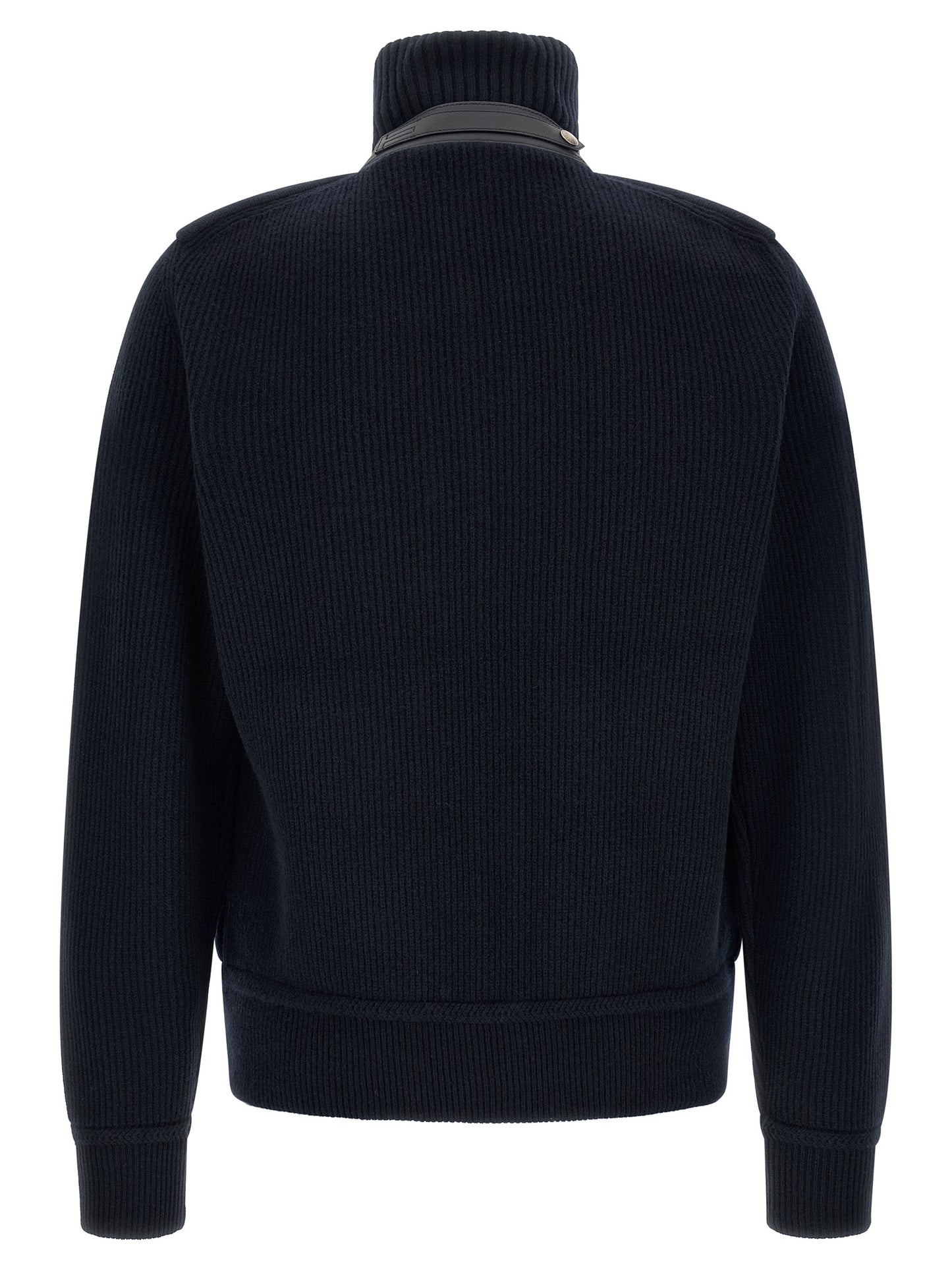 Overcoat by Tom Ford for men in virgin wool & leather blue presents a luxurious silhouette, showcasing a luxurious and sophisticated pockets & insulated for a premium, luxurious look.