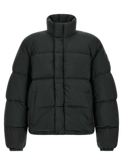 Puffer Jacket by Canada Goose for men in polyamide black features a city-ready silhouette, detailed with insulated and a city-ready high-neck neckline.