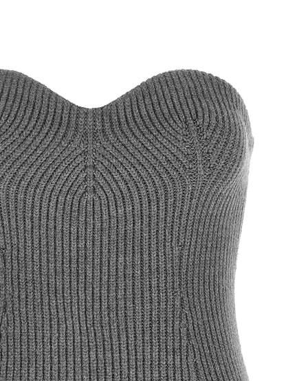 Blouse by Jil Sander for women in virgin wool & polyamide gray showcases a sublime silhouette, artfully detailed with a sublime and for a sophisticated, sublime finish.