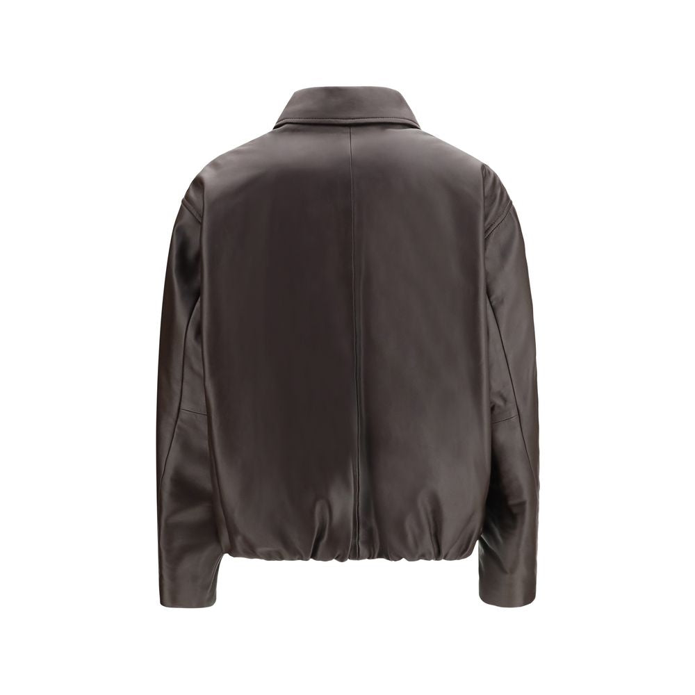 This Bomber Jacket by Arma for women in leather brown exhibits a edgy silhouette, meticulously detailed with functional pockets and a edgy for a edgy finish.