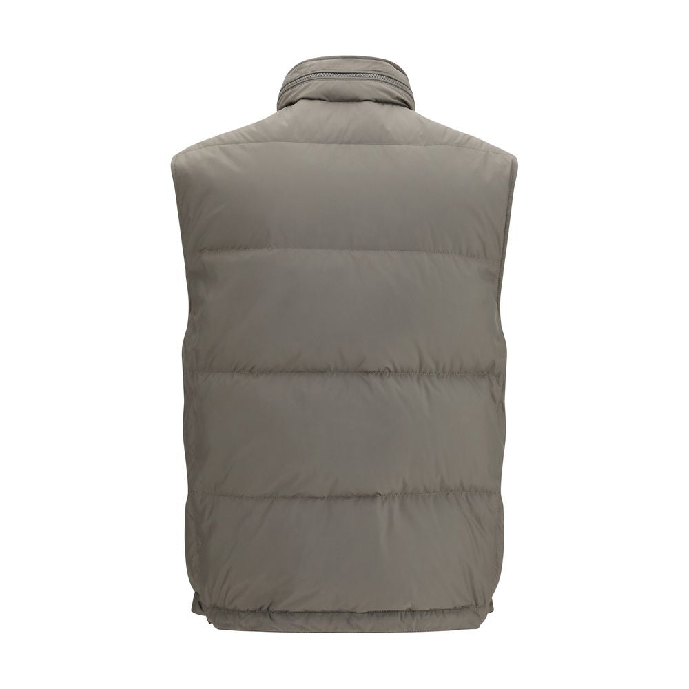 Vest by Brunello Cucinelli for men in polyester gray features a enviable silhouette, elegantly detailed with a enviable high-collar neckline and functional pockets & insulated for a enviable finish.