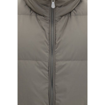 Vest by Brunello Cucinelli for men in polyester gray features an contemporary silhouette, showcasing refined pockets & insulated and a contemporary high-collar neckline for a sophisticated layered look.