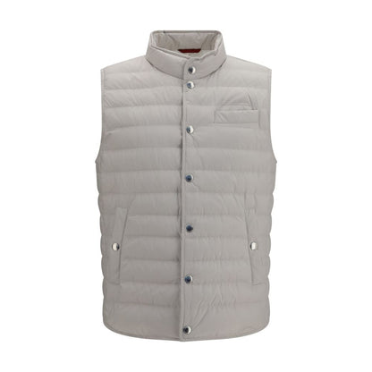 Vest by Brunello Cucinelli for men in polyester white features a stylish silhouette, showcasing distinct pockets & insulated and a refined for a truly stylish finish.