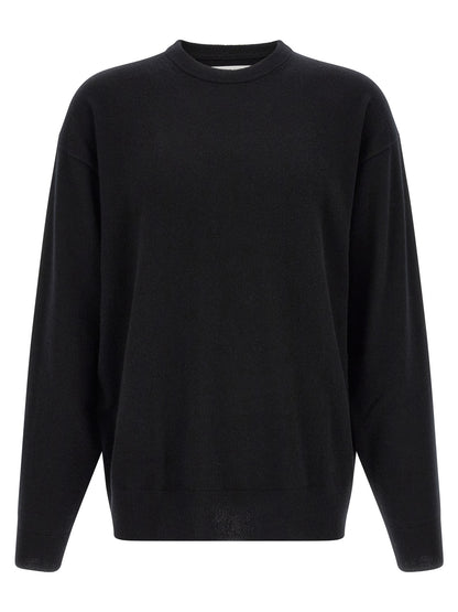 Cardigan by Extreme Cashmere for men in cashmere black, multicolor & signature showcases a luxurious silhouette, meticulously detailed with a sophisticated crew neckline and for a refined finish.