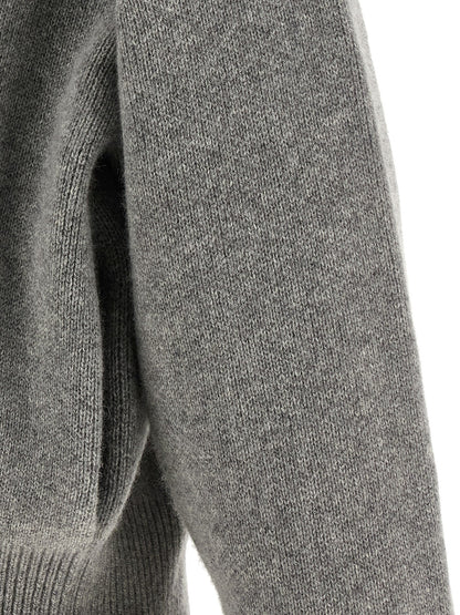 Cardigan by Extreme Cashmere for men in cashmere gray & signature features an impeccable silhouette, showcasing a sophisticated and detail for a truly impeccable finish.