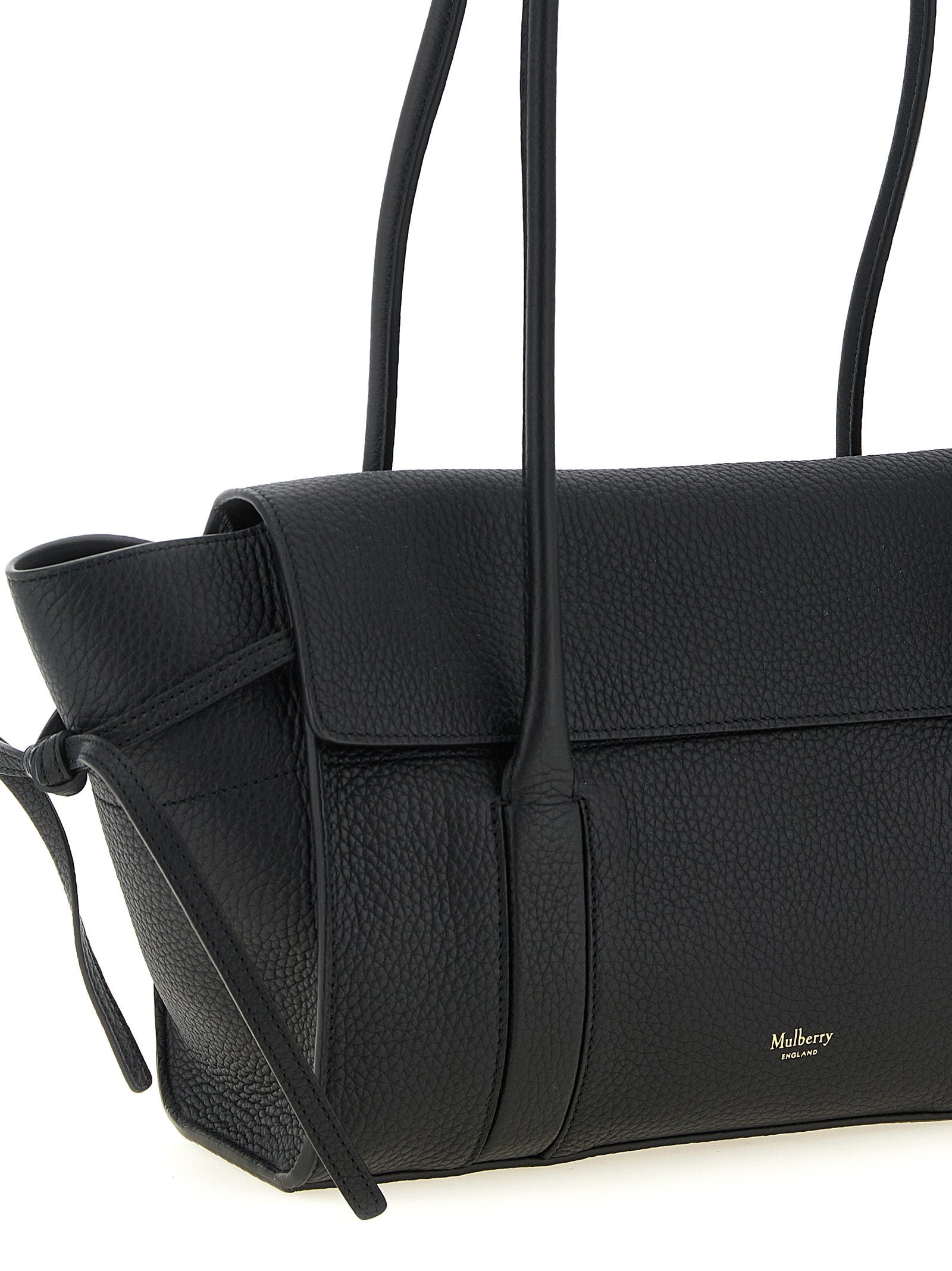 Small Shoulder Flap Bag by Mulberry for women in calfskin leather black & gold showcases a enviable silhouette, artfully detailed with a secure flap, organized , and versatile shoulder-strap, adjustable-strap & handle for a enviable look.