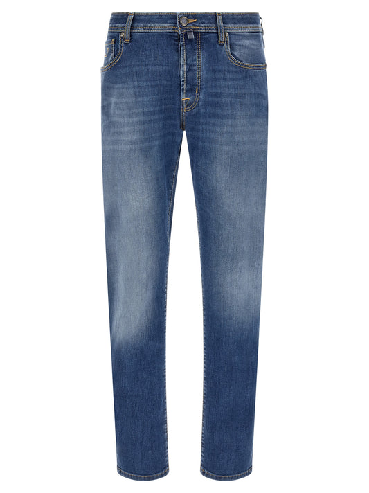 Jeans by Jacob Cohen for men in stretch denim cotton blue, herringbone & signature features an sartorial straight-leg and long with a cut for a sartorial finish.