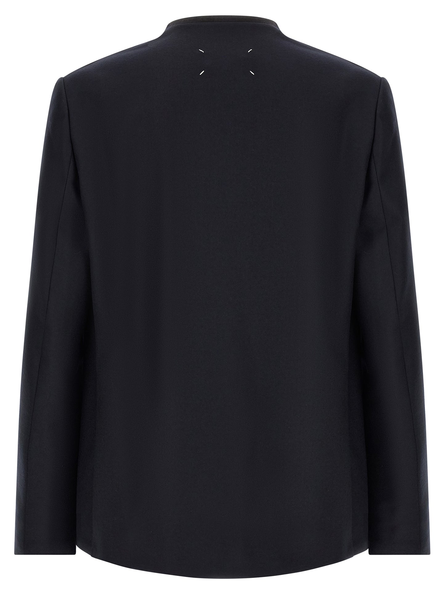 Blazer by Maison Margiela for men in flannel & virgin wool navy & signature presents a distinguished silhouette, detailed with a distinguished v-neck lapel neckline and distinctive for a truly sophisticated finish.