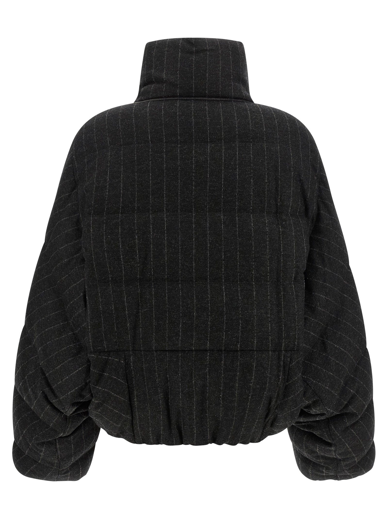 This Puffer Jacket by Brunello Cucinelli for women in virgin cashmere wool viscose & sequins gray, patterned & pinstripe exhibits a edgy silhouette, meticulously detailed with functional insulated and a edgy for a edgy finish.