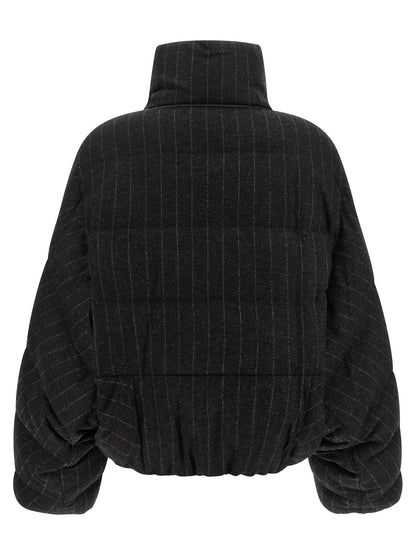 This Puffer Jacket by Brunello Cucinelli for women in virgin cashmere wool viscose & sequins gray, patterned & pinstripe exhibits a edgy silhouette, meticulously detailed with functional insulated and a edgy for a edgy finish.