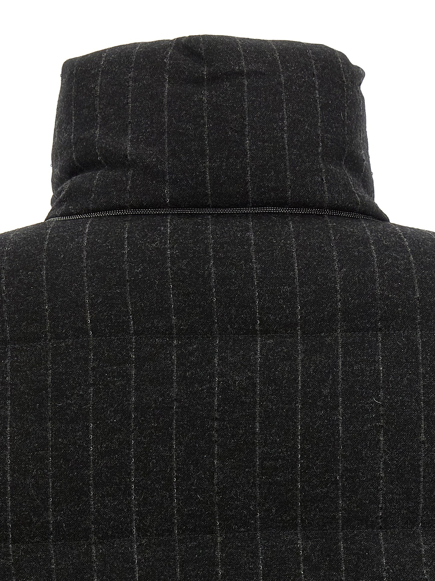 Puffer Jacket by Brunello Cucinelli for women in virgin cashmere wool viscose & sequins gray, patterned & pinstripe features an contemporary silhouette, showcasing a sophisticated and contemporary insulated for a truly refined look.