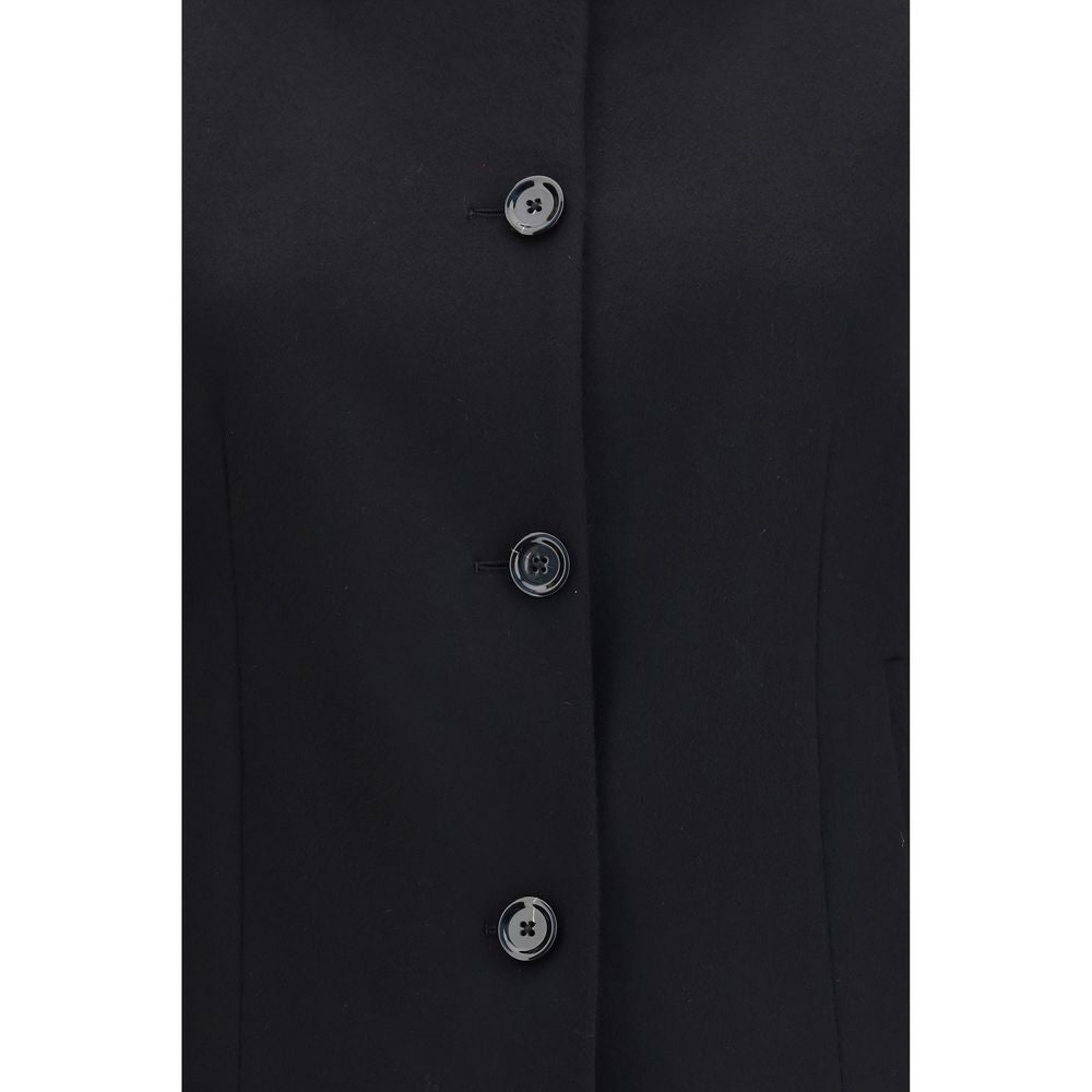 Overcoat by Lardini for women in virgin wool black showcases a enveloping silhouette, detailed with distinctive pockets and a enveloping .