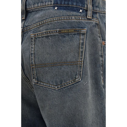 Jeans by Golden Goose for men in denim cotton blue features an sophisticated and relaxed-fit & regular-fit with a precise long, creating a sophisticated and sophisticated silhouette.