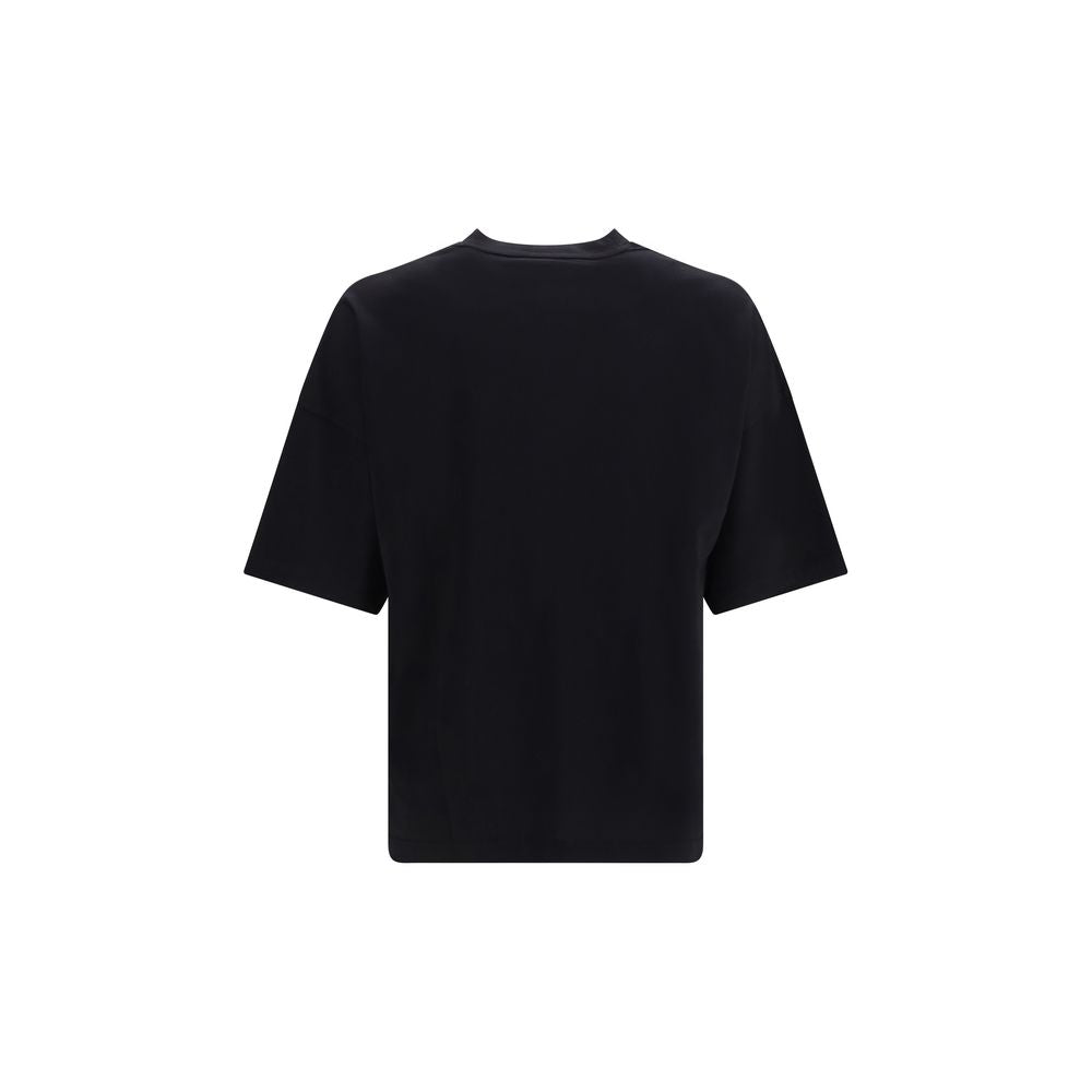 T-Shirt by Palm Angels for men in cotton black showcases a unassuming silhouette, artfully detailed with a refined crew neckline and unassuming for a sophisticated, contemporary look.
