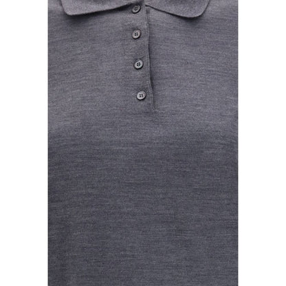 Polo Shirt by Golden Goose for women in merino wool gray & signature showcases a sharp silhouette, detailed with a refined and sharp for a sophisticated finish.