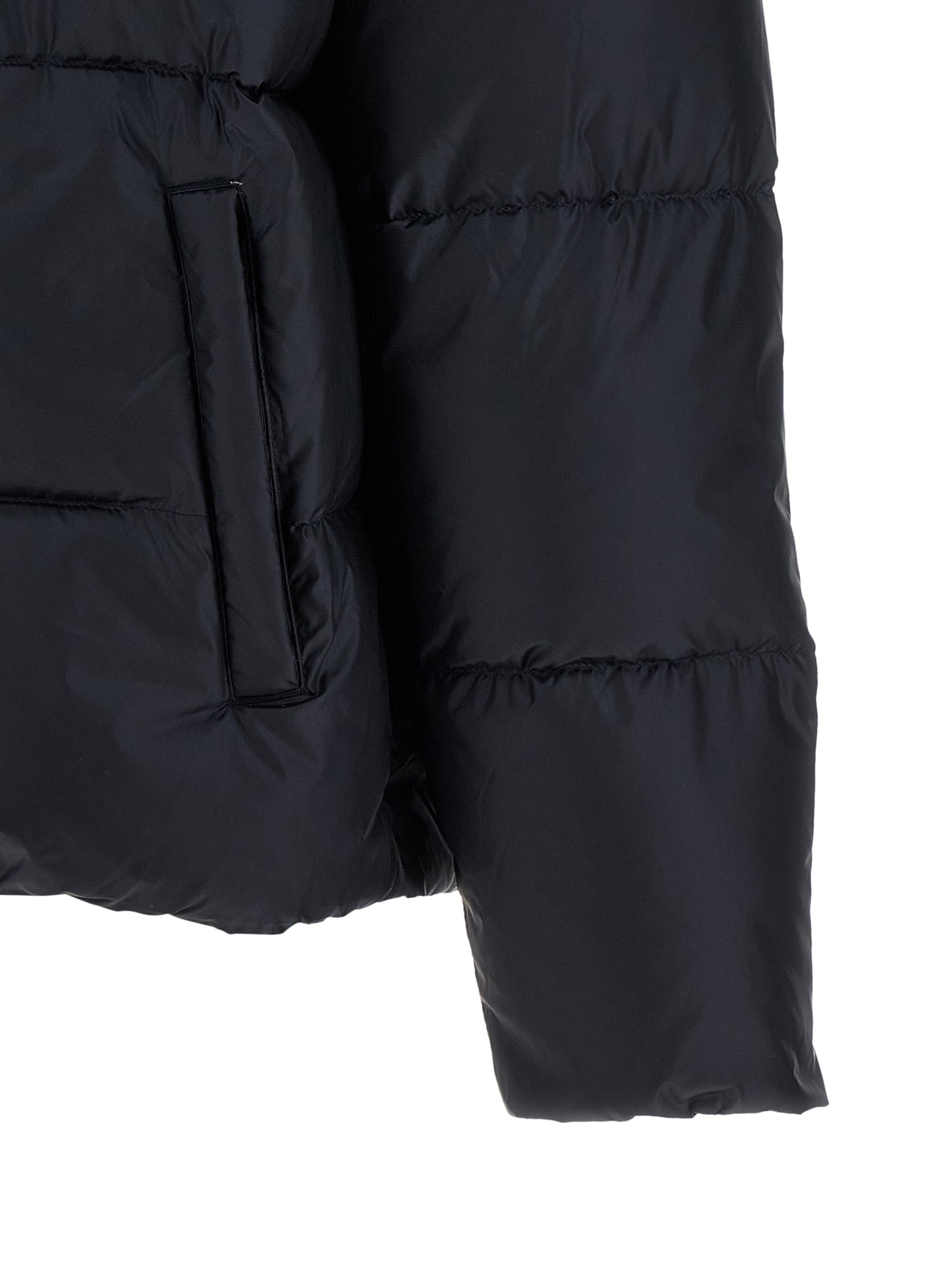 Hooded Puffer Jacket by Polo Ralph Lauren for women in nylon fabric navy, red & signature presents a effortlessly chic silhouette, showcasing a sophisticated and premium windproof, hooded & insulated for a truly effortlessly chic finish.