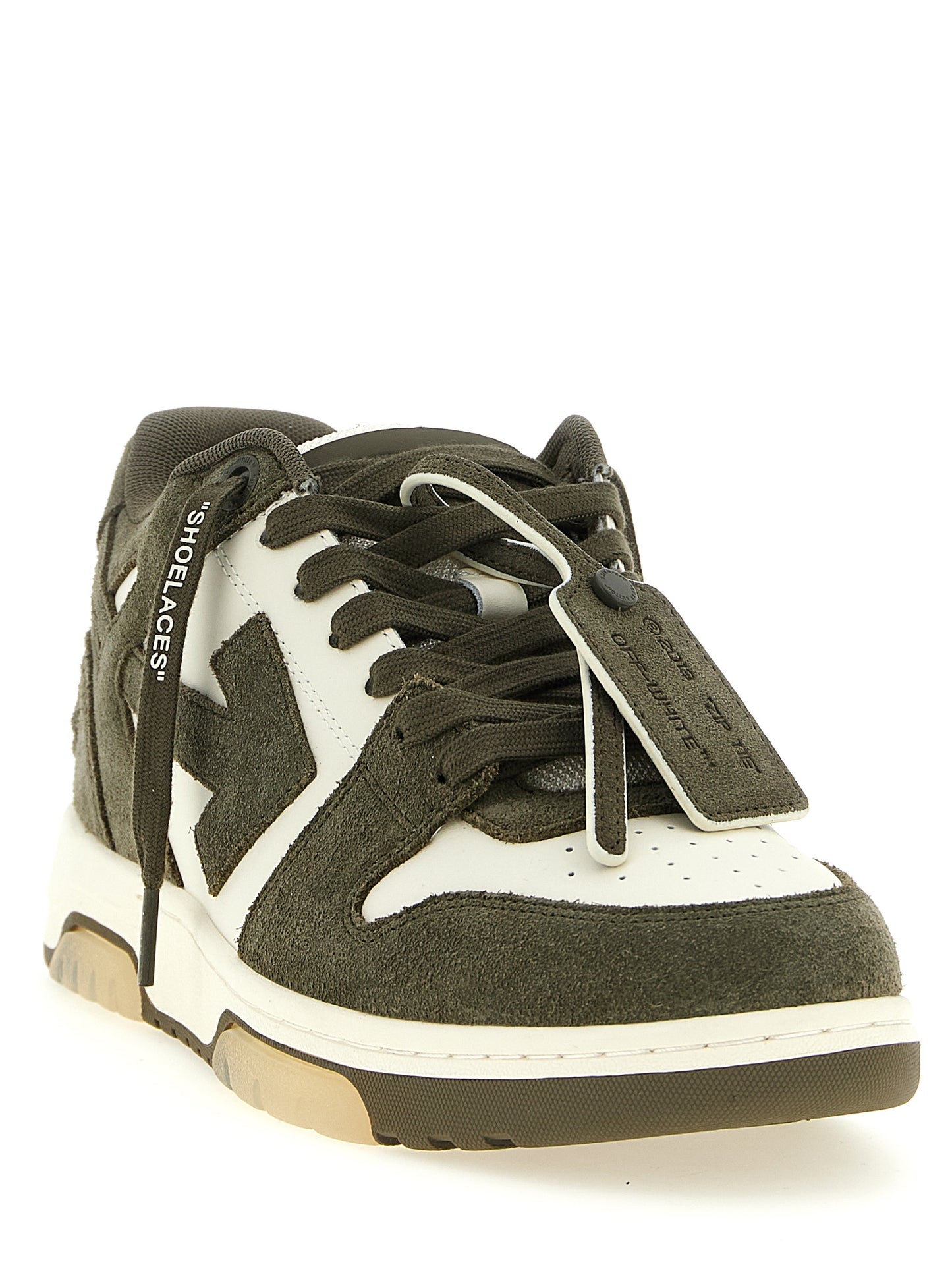 Athletic Sneakers by Off-White for men in cowhide suede leather bicolour, white & print features an effortless chic silhouette, showcasing the signature low-top skater style of the Men's Low Top Skater Cowhide Suede Leather Athletic Sneakers collection with a truly effortless chic finish.