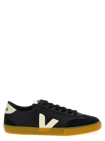 Sneakers by Veja for men in suede calfskin leather black features a chic design, perfectly showcasing the chic low-top style of this Men's Low Top Suede Calfskin Leather Sneakers.