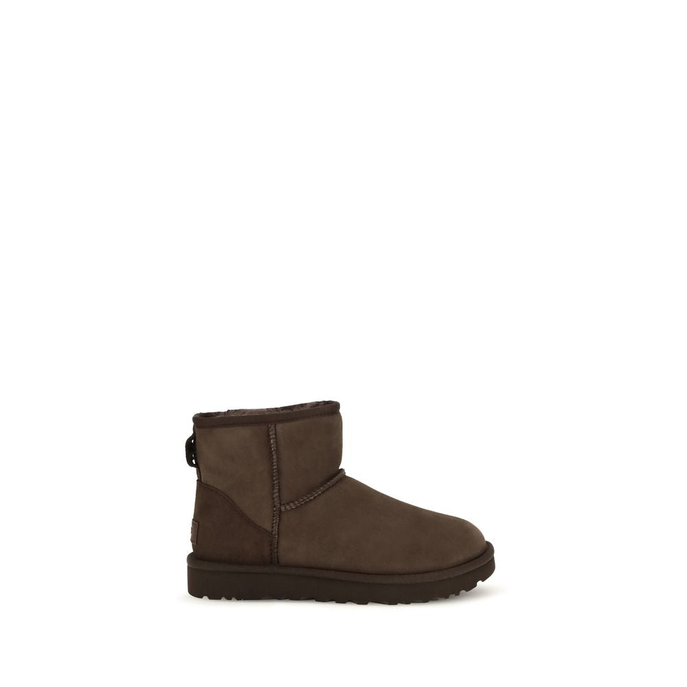 Ankle Boots by UGG for women in bos taurus calf suede leather brown showcases a impeccable silhouette as Women's Bos Taurus Calf Suede Leather Ankle Boots, artfully defined by a impeccable and a impeccable .