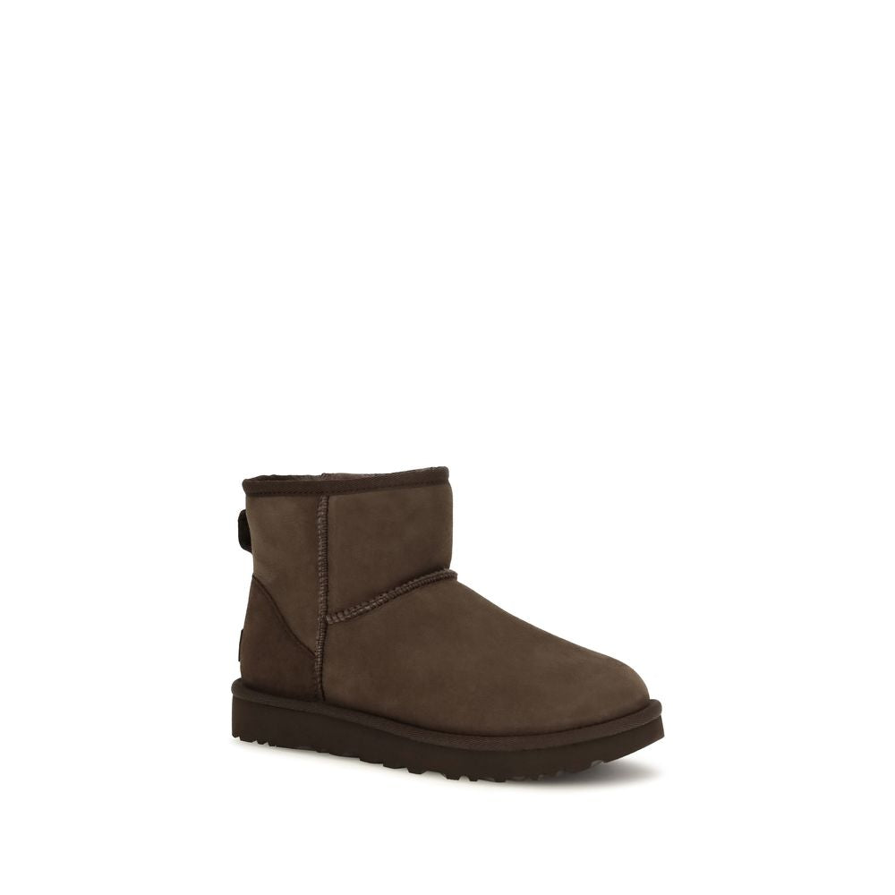 Ankle Boots by UGG for women in bos taurus calf suede leather brown features an enchanting design from the Women's Bos Taurus Calf Suede Leather Ankle Boots collection, highlighting a enchanting and for a refined look.