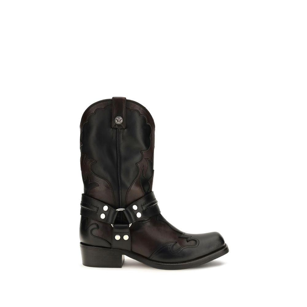 Ankle Cowboy Strap Boots by Versace for women in bos taurus calf leather black features an dynamic silhouette, showcasing the dynamic Medusa Women's Bos Taurus Calf Leather Ankle Cowboy Strap Boots design with its distinctive and elegant square toe style.