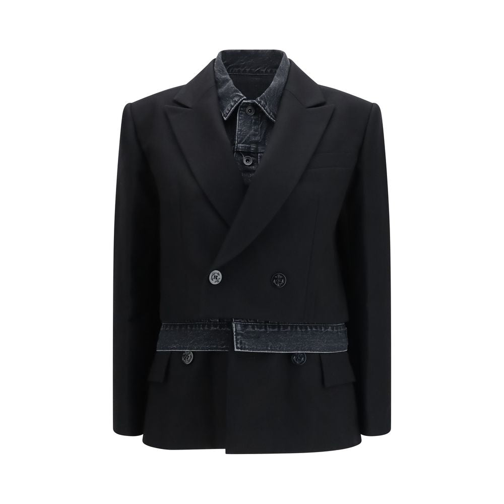 Trucker Jacket by Sacai for women in wool flannel & denim cotton black features an contemporary silhouette, showcasing a sophisticated shirt-collar neckline and contemporary pockets & insulated for a truly refined look.