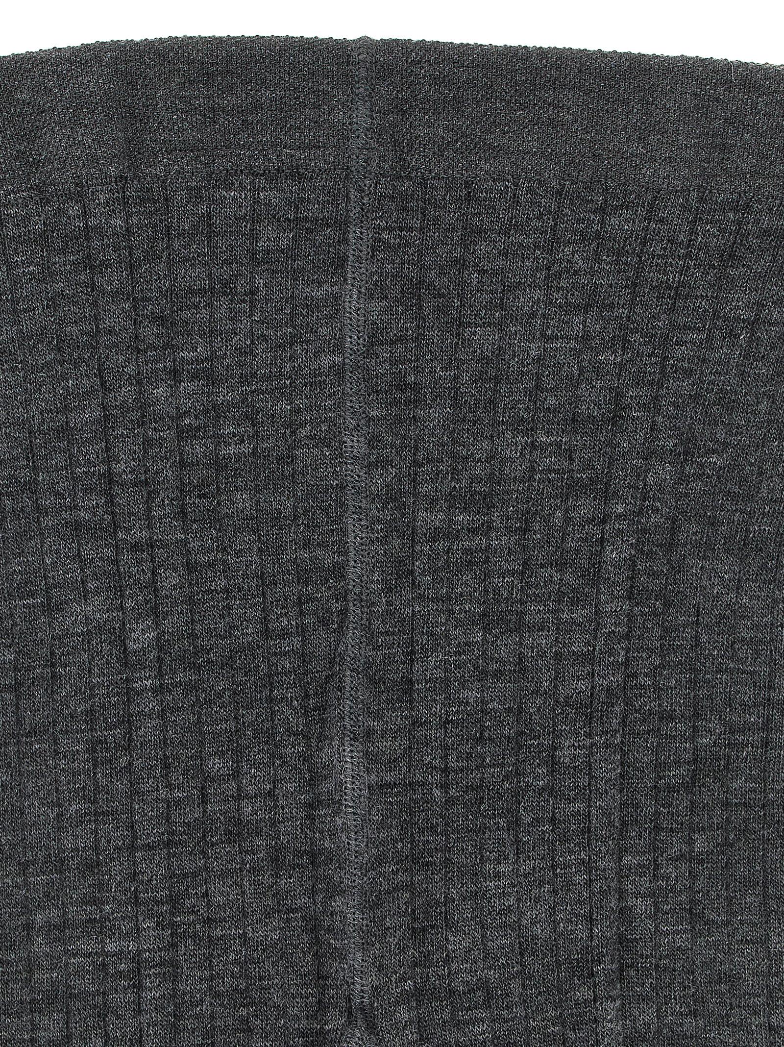 Socks by Jil Sander for women in polyamide wool gray features a contemporary knit construction, showcasing the sophisticated design of this Women's Polyamide Wool Socks with its contemporary finish.