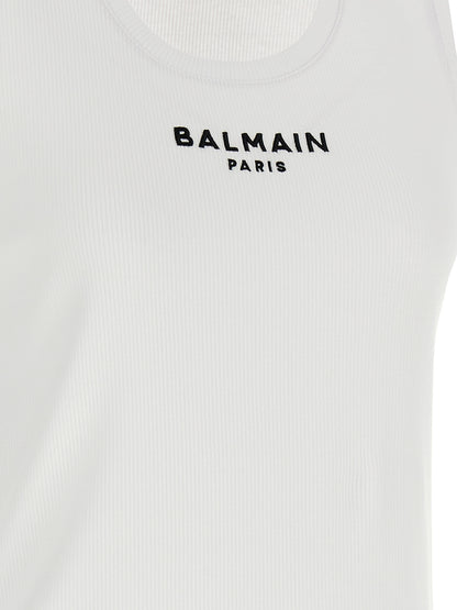 T-Shirt by Balmain for women in organic cotton white features a plush silhouette, showcasing a sophisticated and for a truly plush finish.