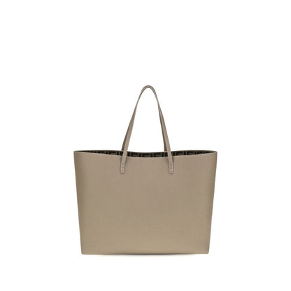 Tote Shoulder Bag by Fendi for women in bos taurus calfskin leather beige & natural showcases a enviable silhouette, artfully detailed with a secure zipper, organized , and versatile shoulder-strap & handle for a enviable look.