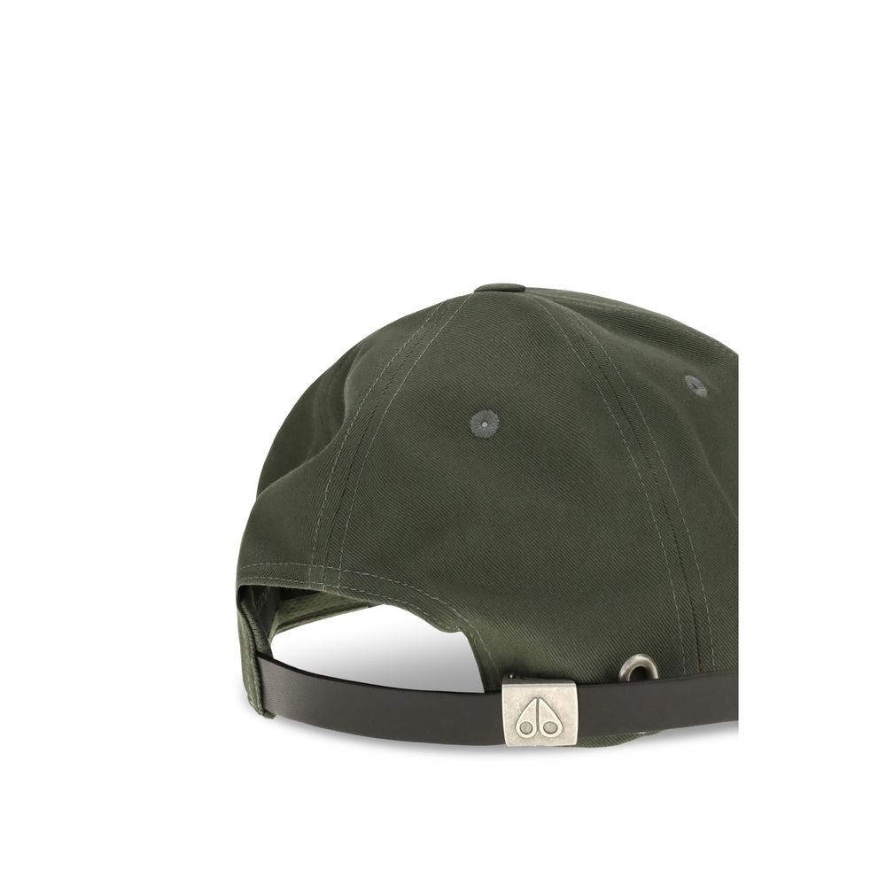 Baseball Cap by Moose Knuckles for men in cotton bicolour features an artisanal silhouette, showcasing the artisanal Icon Cotton Baseball Cap design with a refined, artisanal finish.