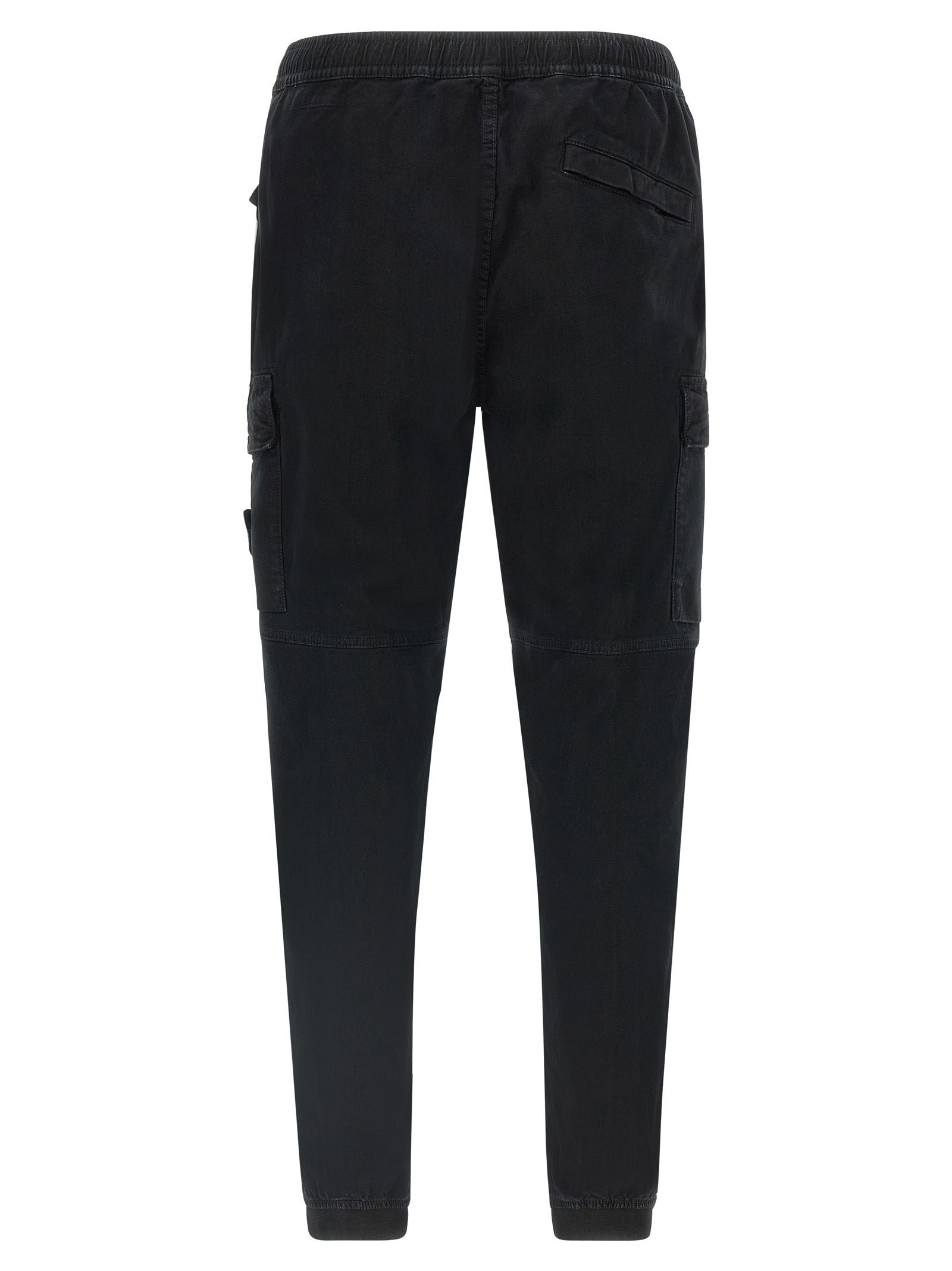 Cargo Pants by Stone Island for men in stretch cotton twill black & signature features an smart casual tapered-leg and long, expertly tailored with a and smart casual utilitarian details for a sophisticated look.