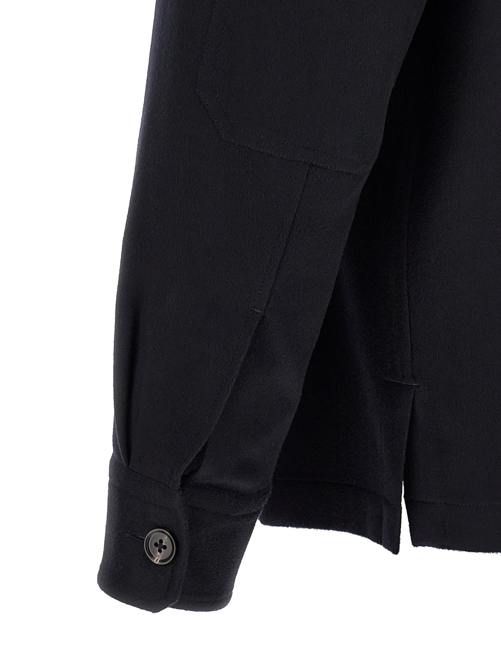 Overshirt by ZEGNA for men in cashmere dark-blue presents a discerning silhouette, showcasing a sophisticated and for a truly discerning finish.