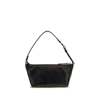 Wallet by Fendi for women in bos taurus calfskin leather black showcases a distinguished silhouette, artfully capturing the essence of the distinguished Bos Taurus Calfskin Leather Wallet design with functional compact-design.