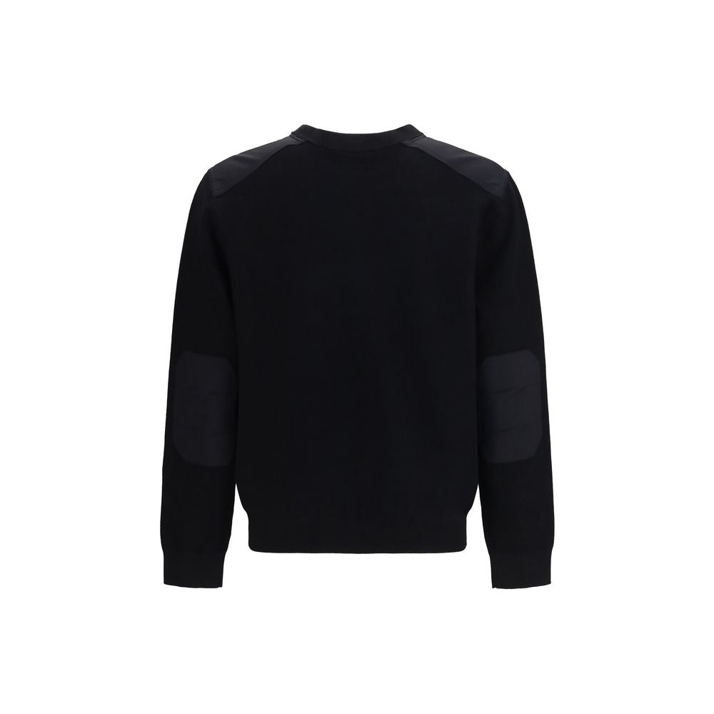 Sweatshirt by Moose Knuckles for men in polyester viscose & nylon black, gold & signature features an enviable silhouette, showcasing a premium and refined crew neckline for a truly enviable finish.