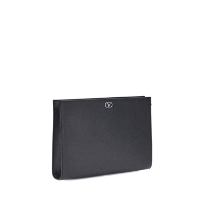 Cardholder Wallet by Valentino Garavani for men in bos taurus calfskin leather & palladium black, palladium & signature showcases a enchanting silhouette, artfully detailed with the signature style of the V Logo Bos Taurus Calfskin Leather & Palladium Cardholder Wallet and functional card-organization.