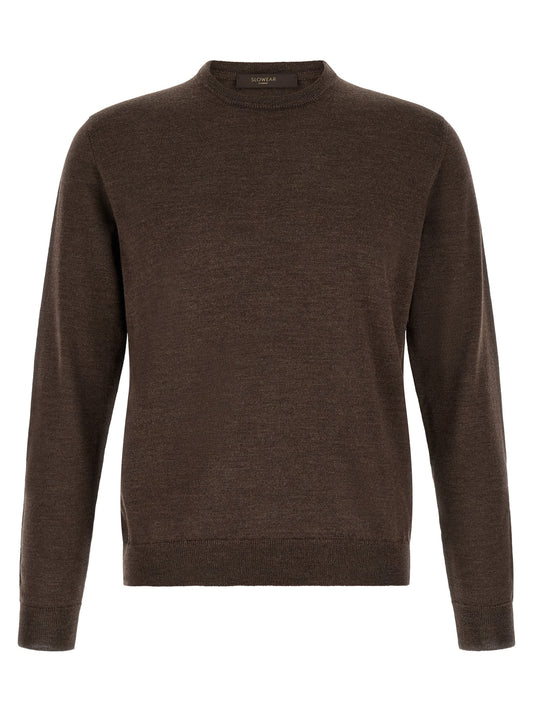 Cardigan by ZANONE for men in virgin wool brown presents a textural silhouette, artfully finished with a textural crew neckline and for a sophisticated, textural look.