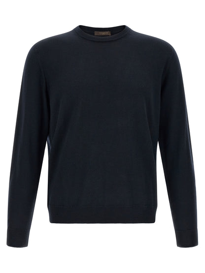 Cardigan by ZANONE for men in virgin wool navy showcases a luxurious silhouette, meticulously detailed with a sophisticated crew neckline and for a refined finish.