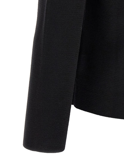 Cardigan by ZANONE for men in virgin wool black showcases a luxurious silhouette, meticulously detailed with a sophisticated and for a refined finish.