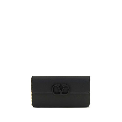 Cardholder Wallet by Valentino Garavani for women in bos taurus calfskin nappa leather black & signature presents a refined silhouette, artfully capturing the essence of the V Logo Bos Taurus Calfskin Nappa Leather Cardholder Wallet design with sophisticated card-organization chain for a refined look.