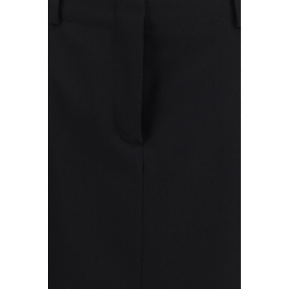 Skirt by Fendi for women in wool black features an tailored silhouette, artfully capturing the essence of De Poudre Women's Flared Wool Midi Skirt in a sophisticated midi.
