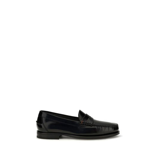 Loafer Slip-On Shoes by Santoni for men in bos taurus calf patent leather black features an dynamic silhouette from the College Men's Bos Taurus Calf Patent Leather Loafer Slip-On Shoes collection, defined by a dynamic and for a dynamic look.