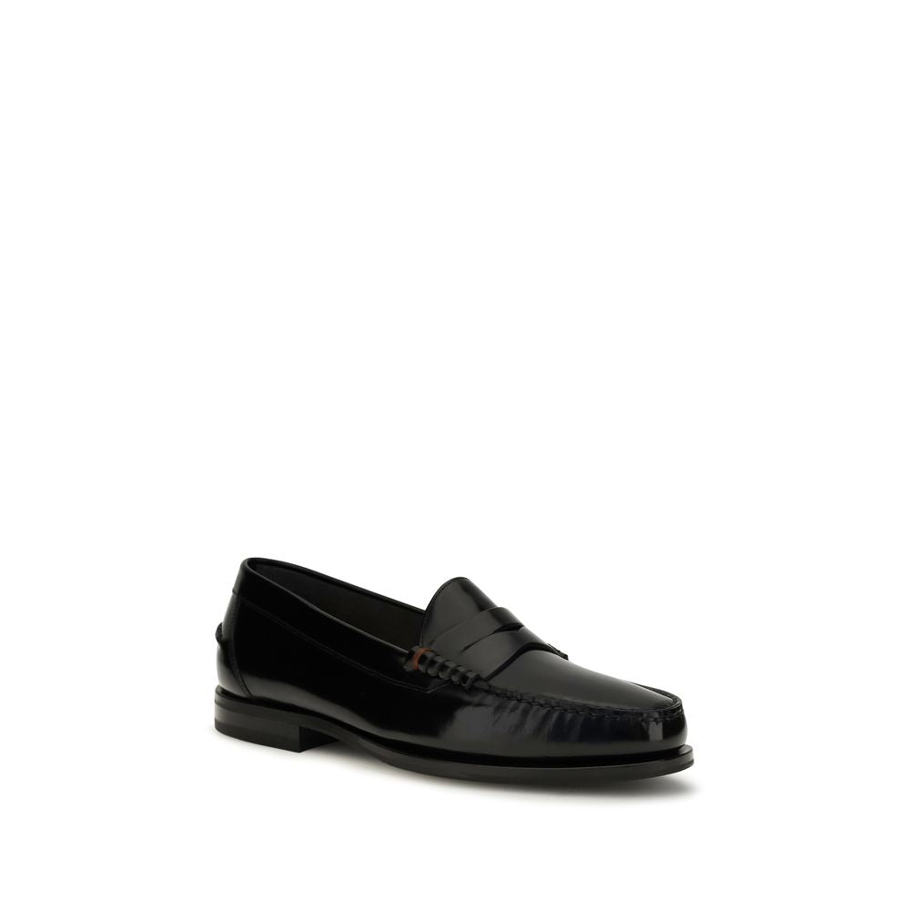 Loafer Slip-On Shoes by Santoni for men in bos taurus calf patent leather black showcases a timeless silhouette from the College Men's Bos Taurus Calf Patent Leather Loafer Slip-On Shoes collection, featuring a timeless and for a timeless finish.
