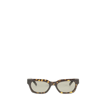 This Sunglasses by Saint Laurent for women in virgin wool brown & signature presents a sumptuous silhouette, showcasing a sumptuous in brown coloured frame and high-performance .
