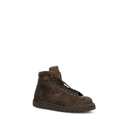 Lace-Up Ankle Boots by Marsell for men in suede leather & rubber brown showcases a ergonomic silhouette from the Men's Suede Leather & Rubber Lace-Up Ankle Boots collection, featuring a ergonomic and a ergonomic round toe style.