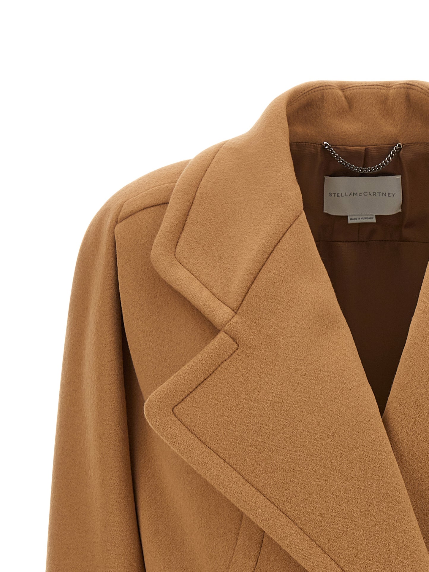 Overcoat by Stella McCartney for women in wool & leather beige, camel, silver & signature features an voluminous silhouette, showcasing distinct pockets & insulated and a voluminous square neckline for a truly voluminous aesthetic.