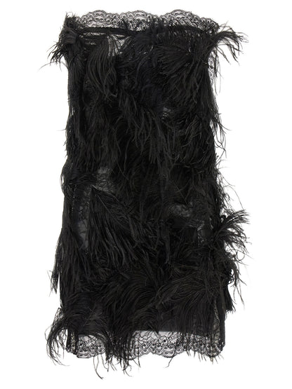 Dress by The Attico for women in ostrich leather polyamide & feathers black features an eye catching silhouette with a sophisticated strapless neckline, elegant strapless, and a refined short mini for a eye catching aesthetic.
