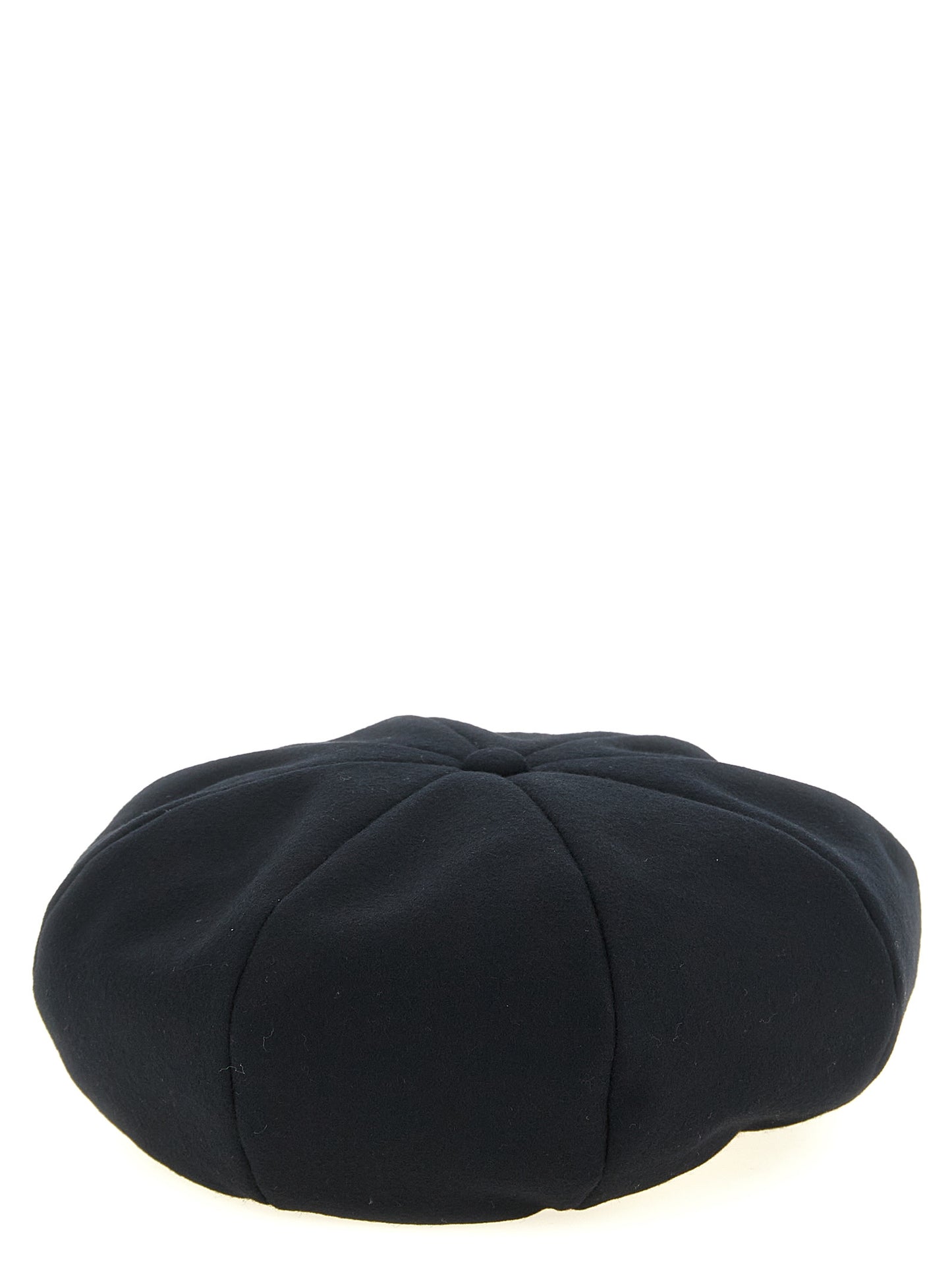 This Baseball Cap by Yohji Yamamoto for men in polyamide leather & cotton black presents a distinguished silhouette, meticulously showcasing the signature aesthetic and high-end profile of the Polyamide Leather & Cotton Baseball Cap.